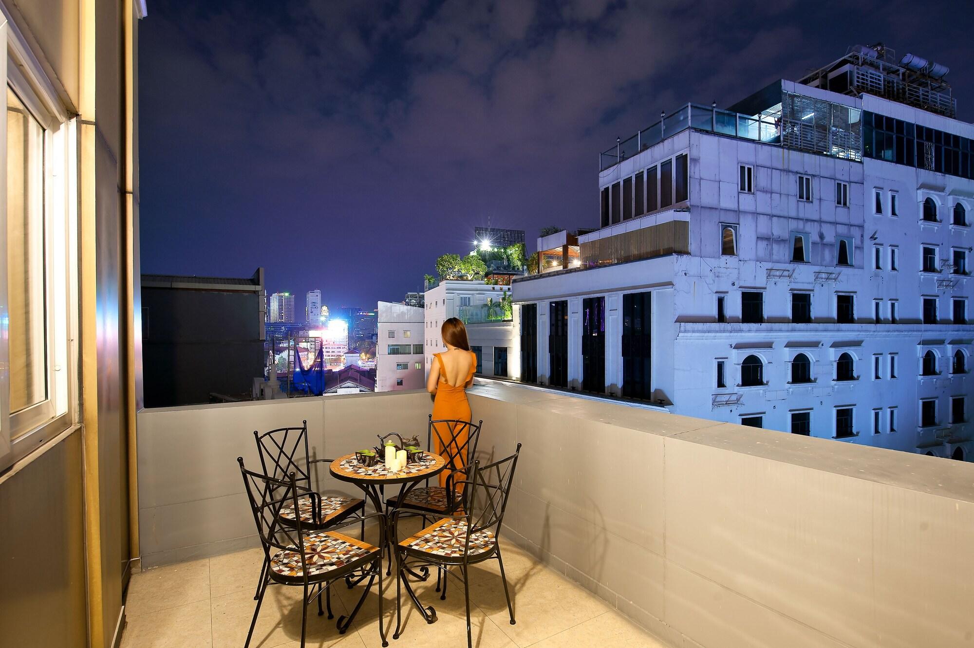 Adora Hotel Ho Chi Minh City Exterior photo